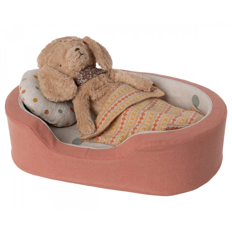 Maileg Dog Basket - Coral