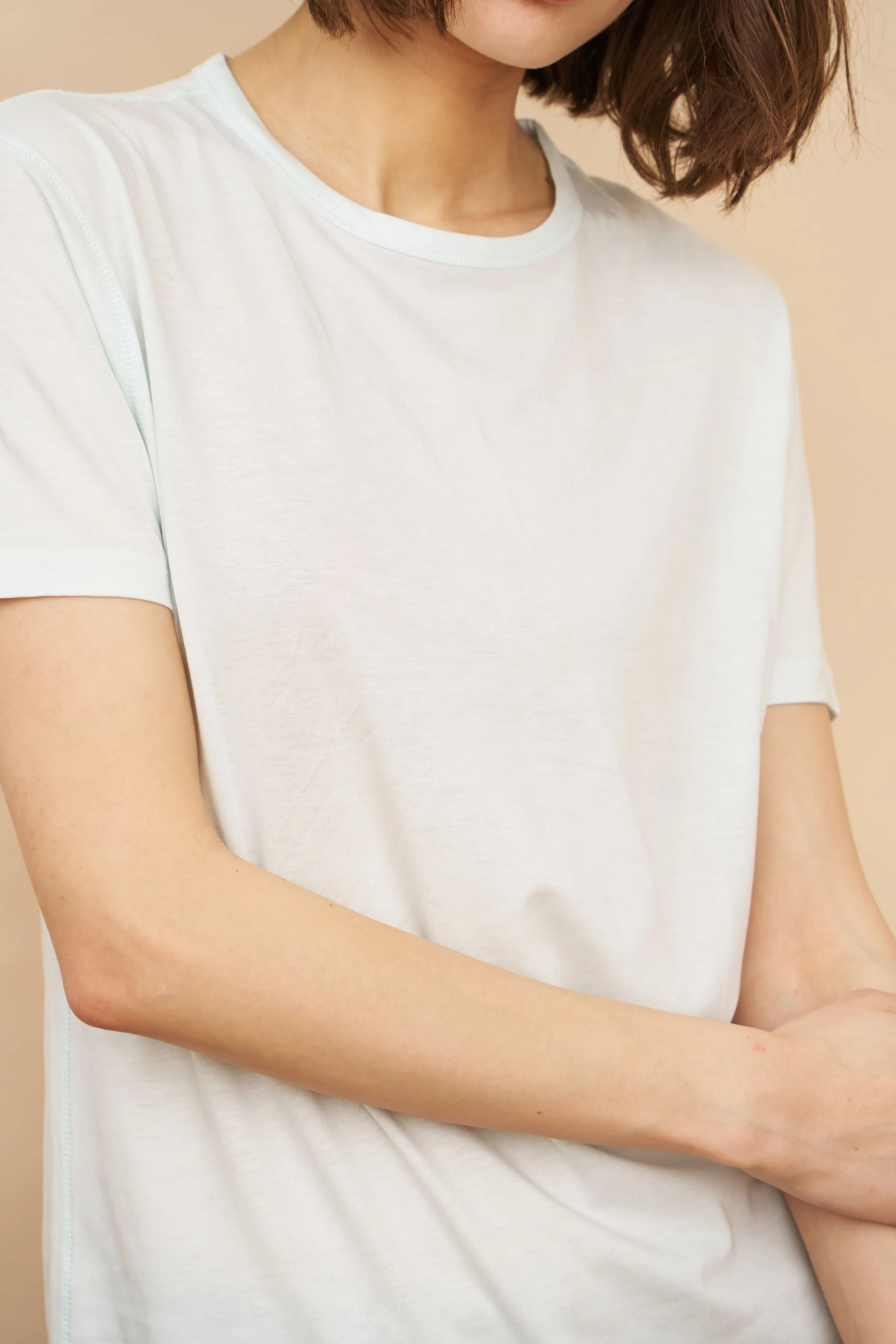 Majestic Lyocell Cotton Semi Relaxed Short Sleeve Crewneck in Ciel