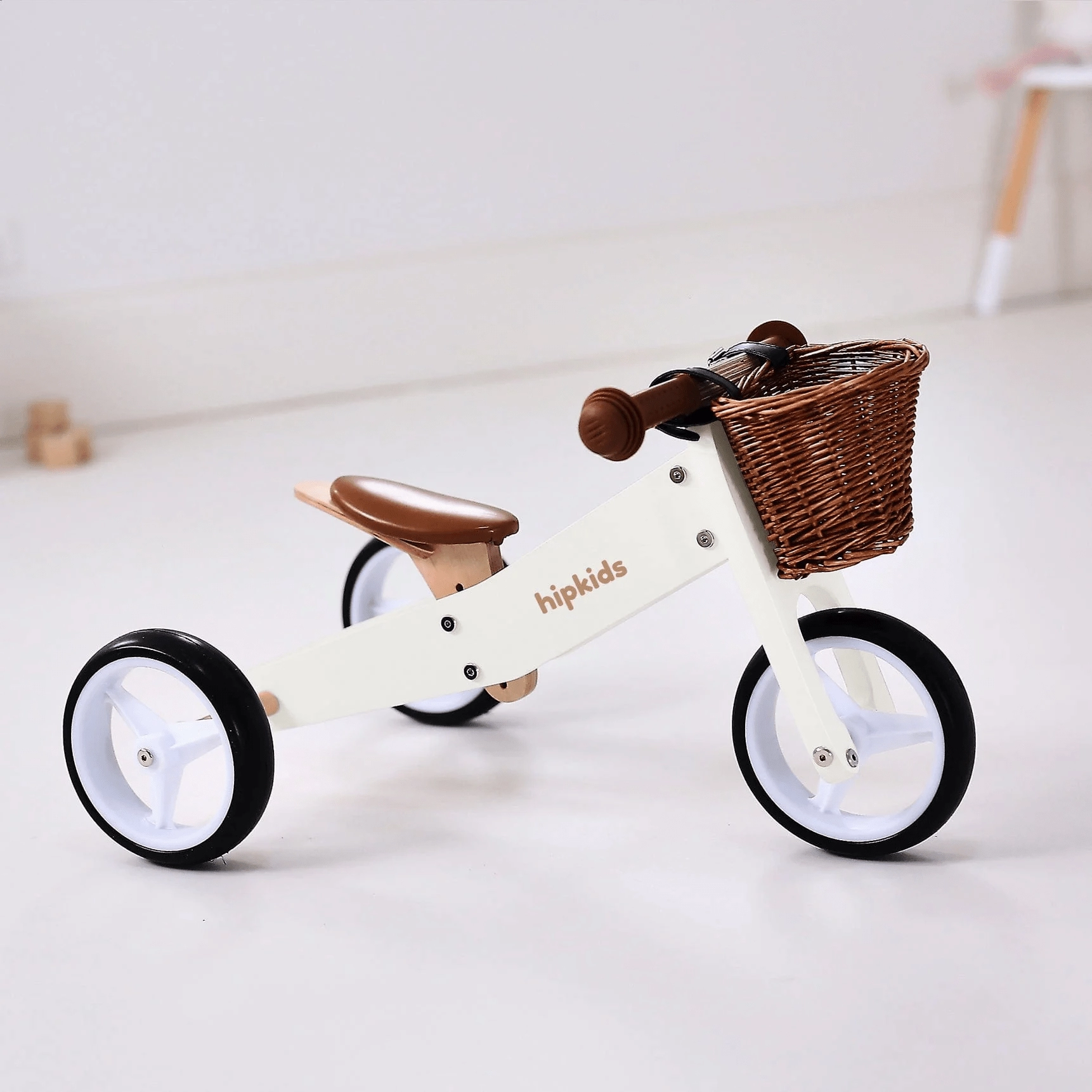 Mini Trike with Carry Strap Bundle