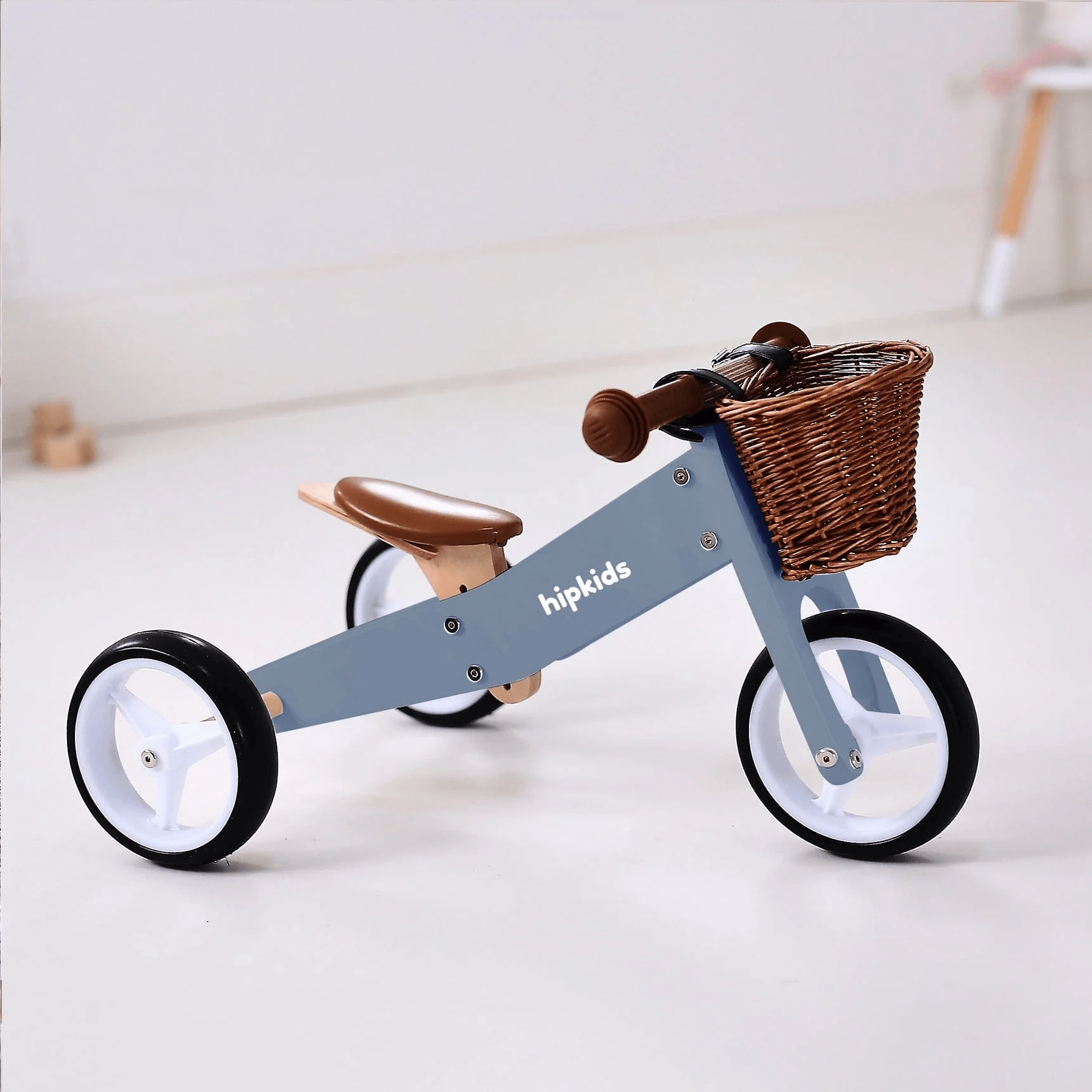 Mini Trike with Carry Strap Bundle