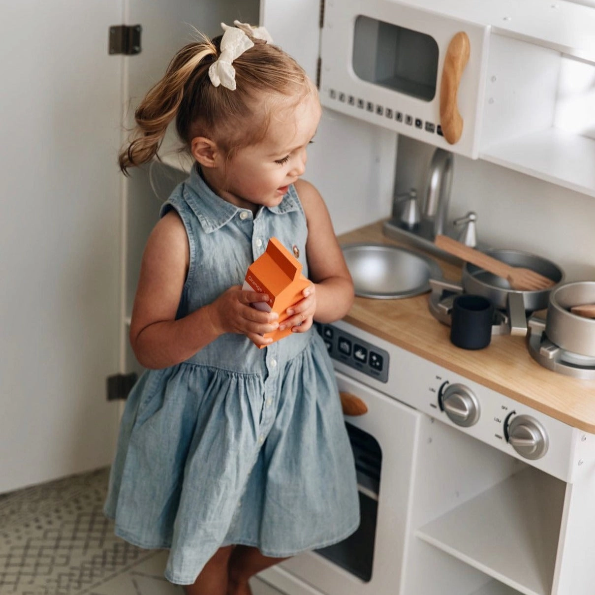 Modern Chef Toy Kitchen