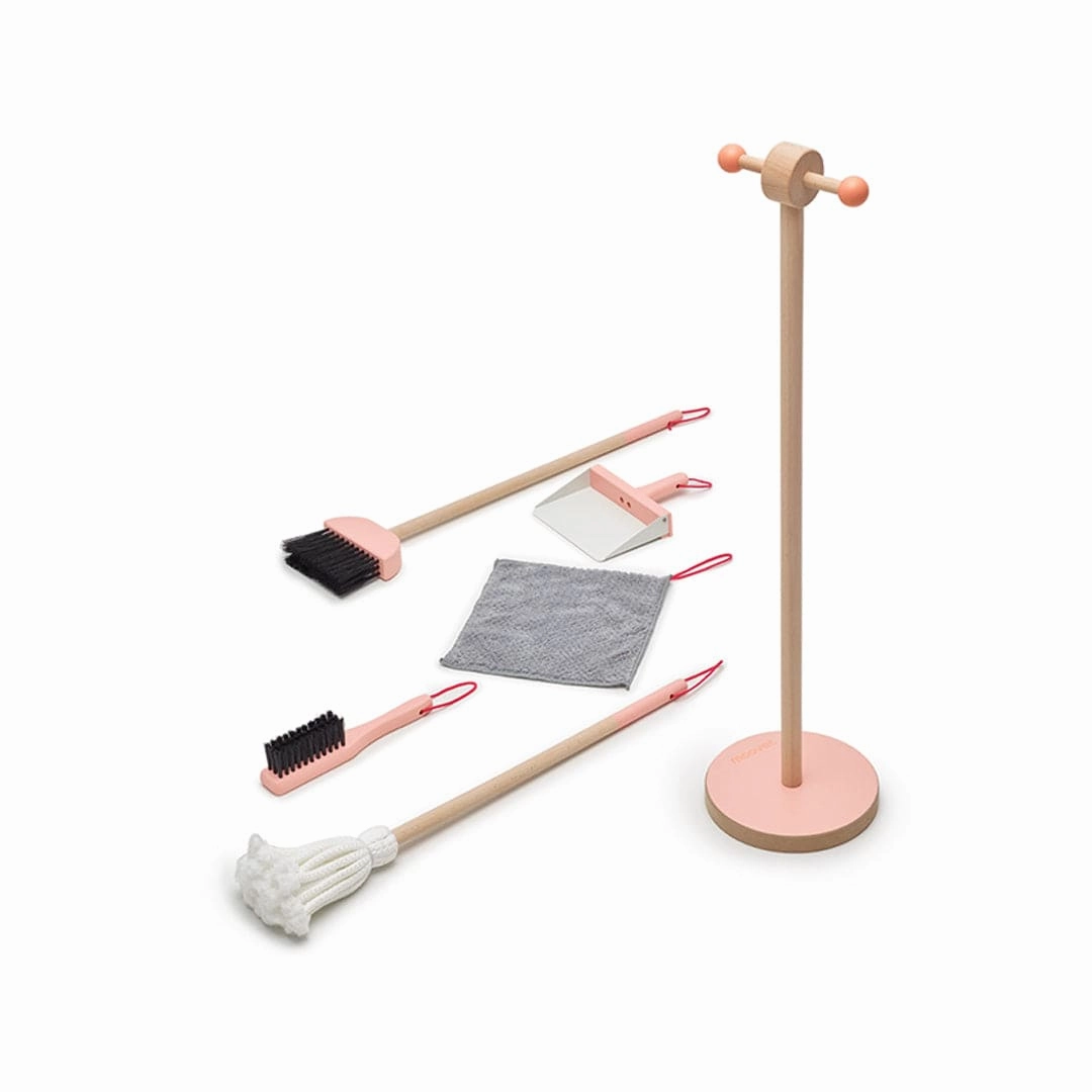 Moover Toys Essentials Cleaning Set