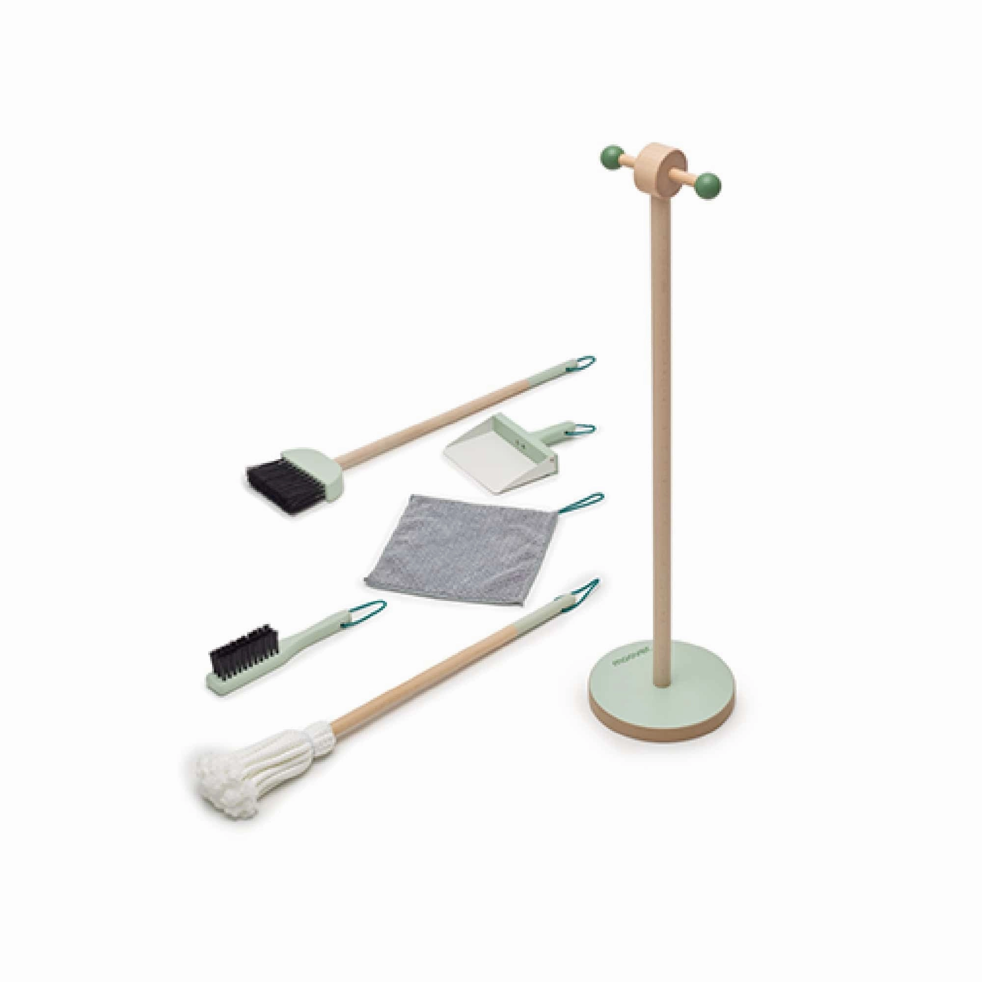 Moover Toys Essentials Cleaning Set