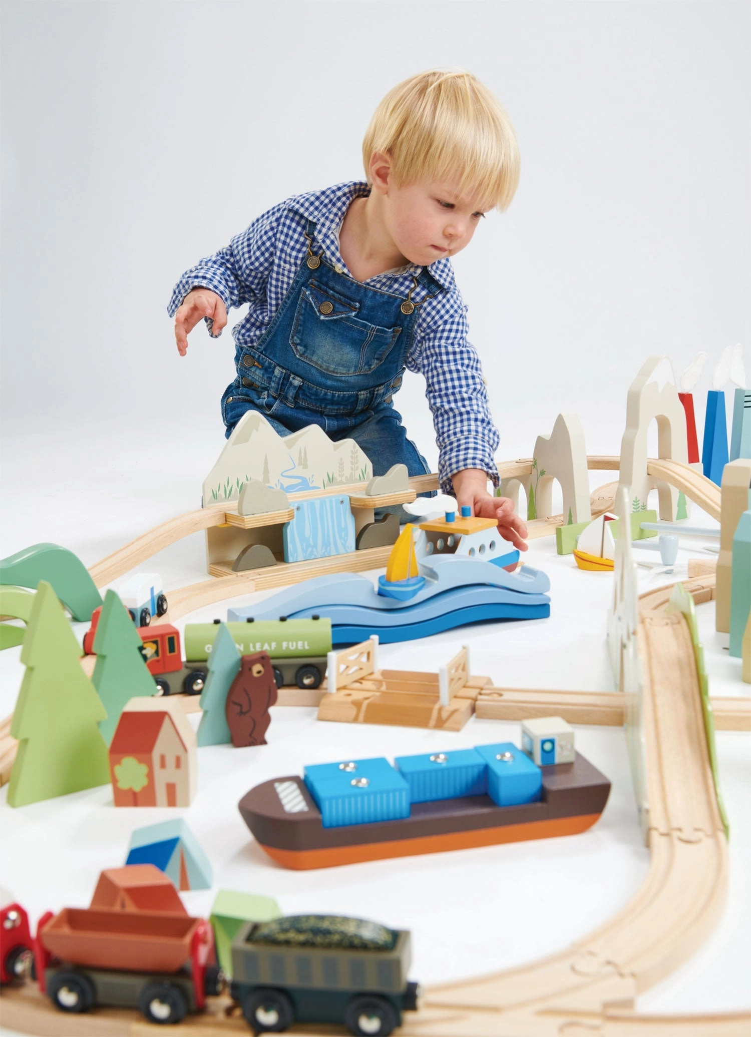 Mountain View Wooden Train Set