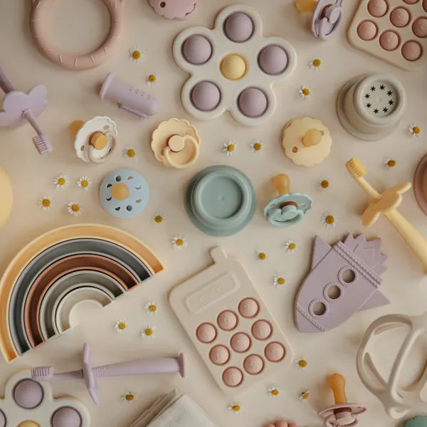 Mushie Phone Press Toy Blush