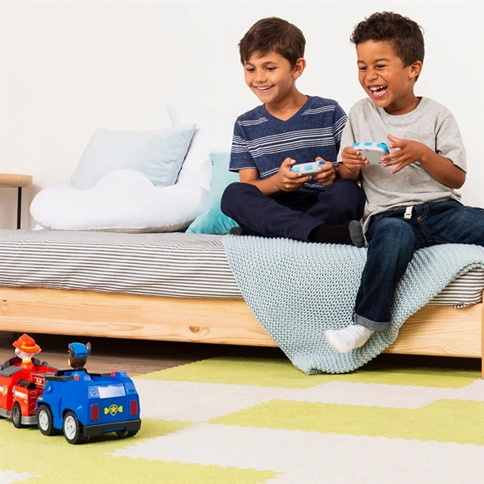 Paw Patrol Marshall RC Firetruck