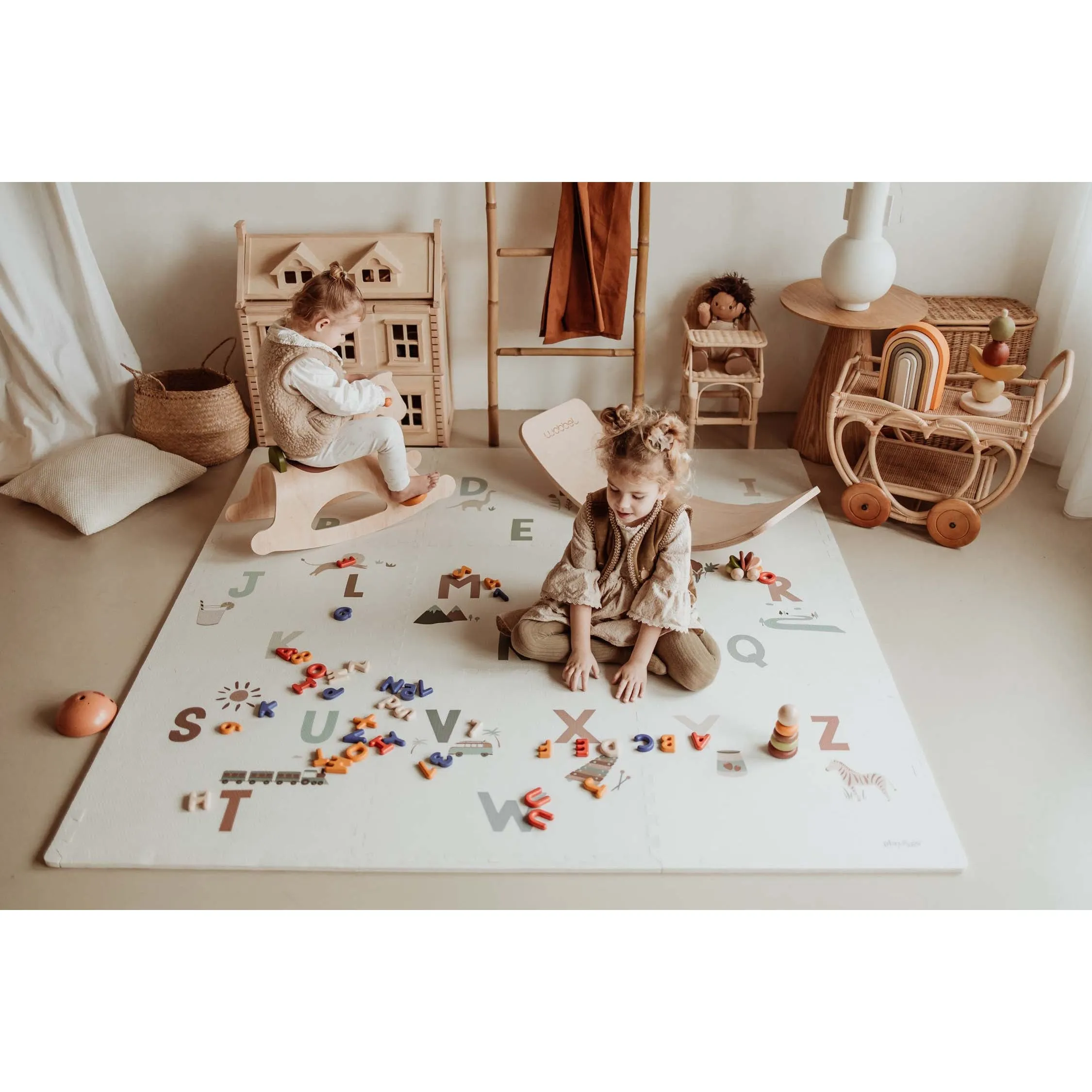 Play&Go EEVAA 3-in-1 Reversible Puzzle Playmat - Alphabet - 180x180cm
