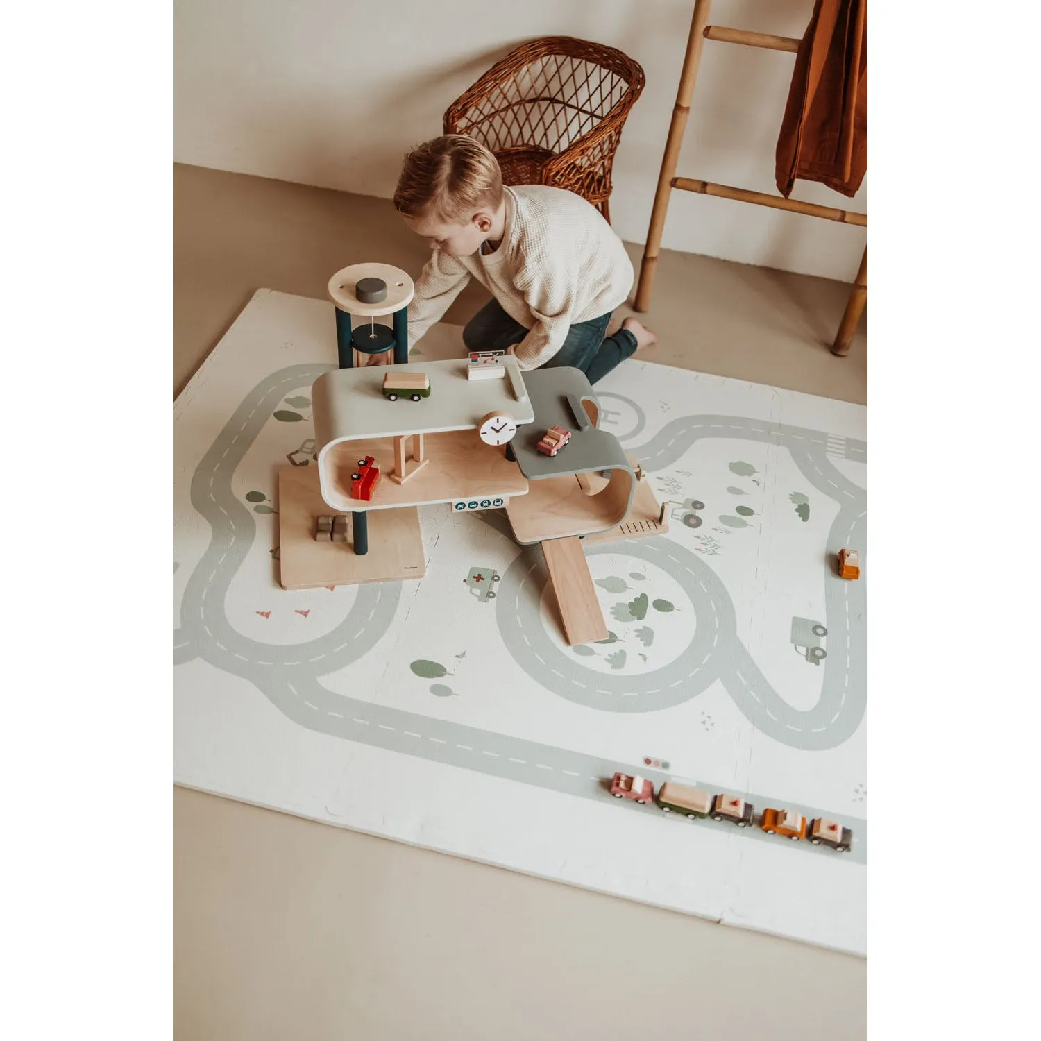 Play&Go EEVAA 3-in-1 Reversible Puzzle Playmat - Road Map - 120x180cm