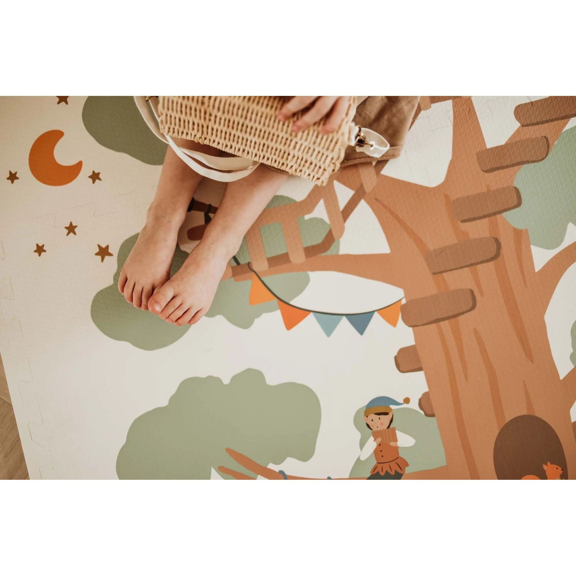 Play&Go EEVAA 3-in-1 Reversible Puzzle Playmat - Tree House - 120x180cm