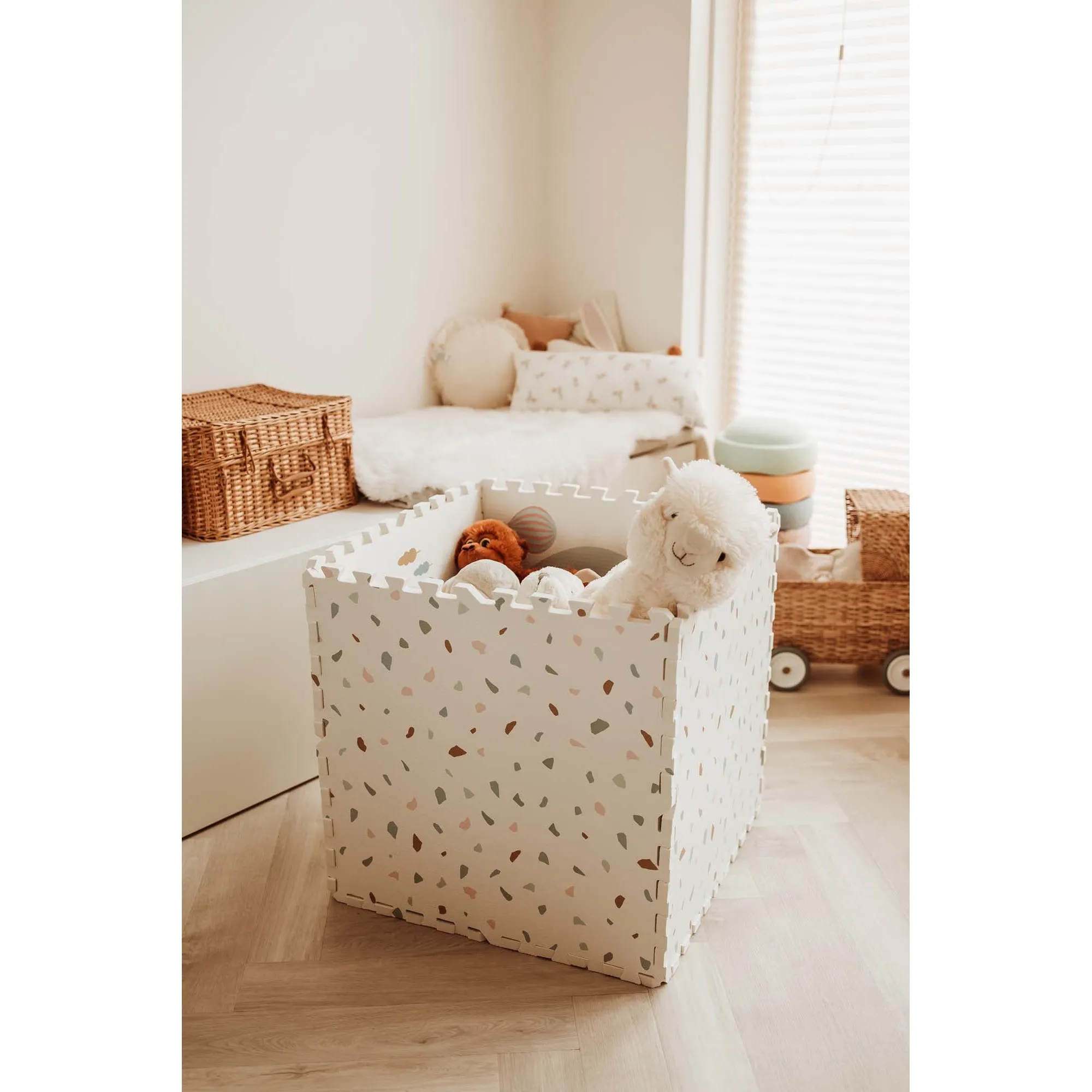 Play&Go EEVAA 3-in-1 Reversible Puzzle Playmat - Village/Terrazzo - 120x180cm