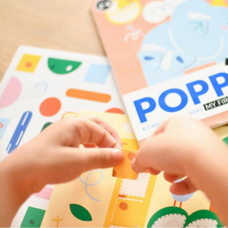 Poppik Baby Animals 6 Cards with 96 Stickers