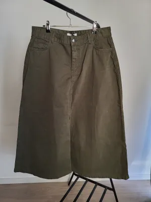 Shelby Skirt In Army Size L