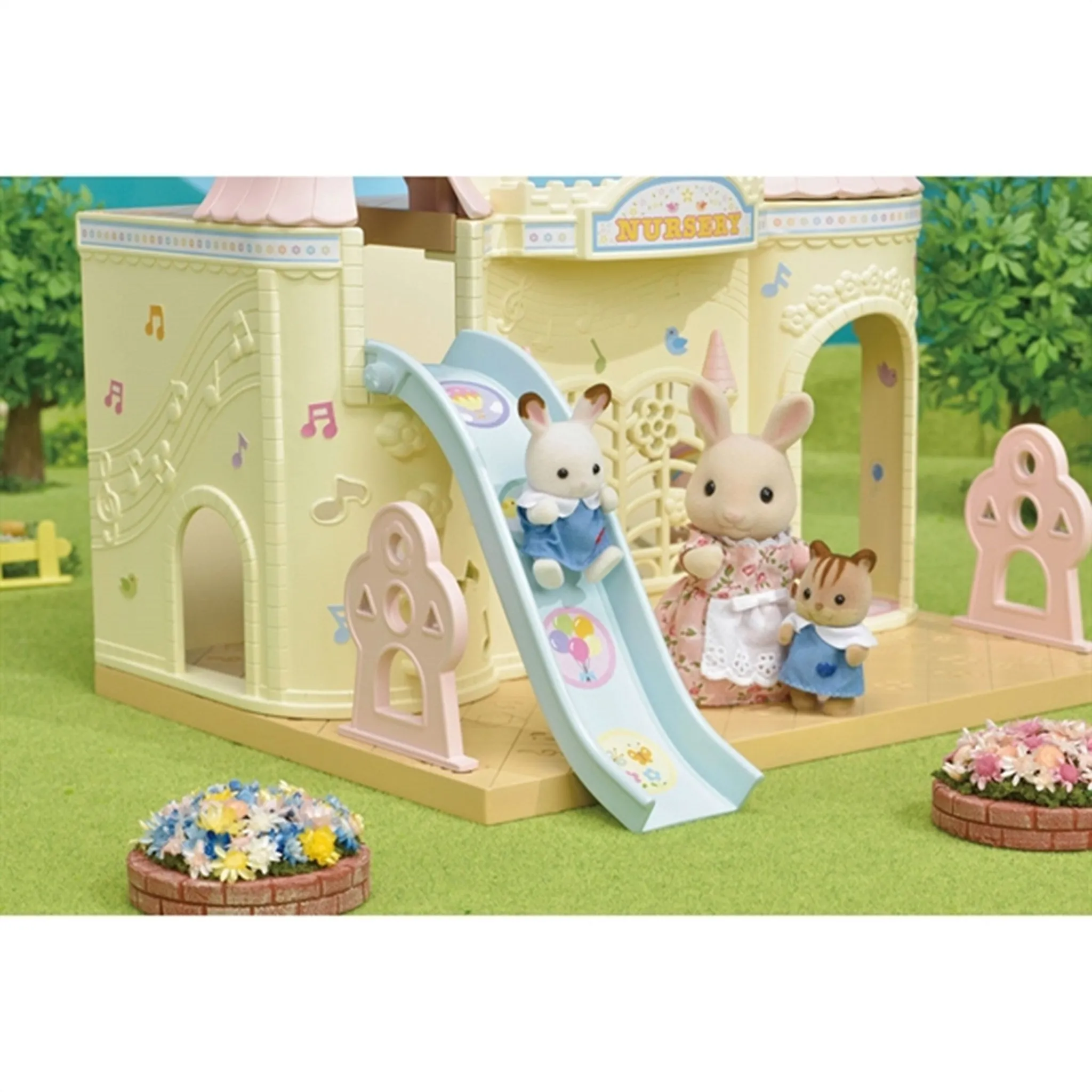 Sylvanian Families Baby Castle Nursery
