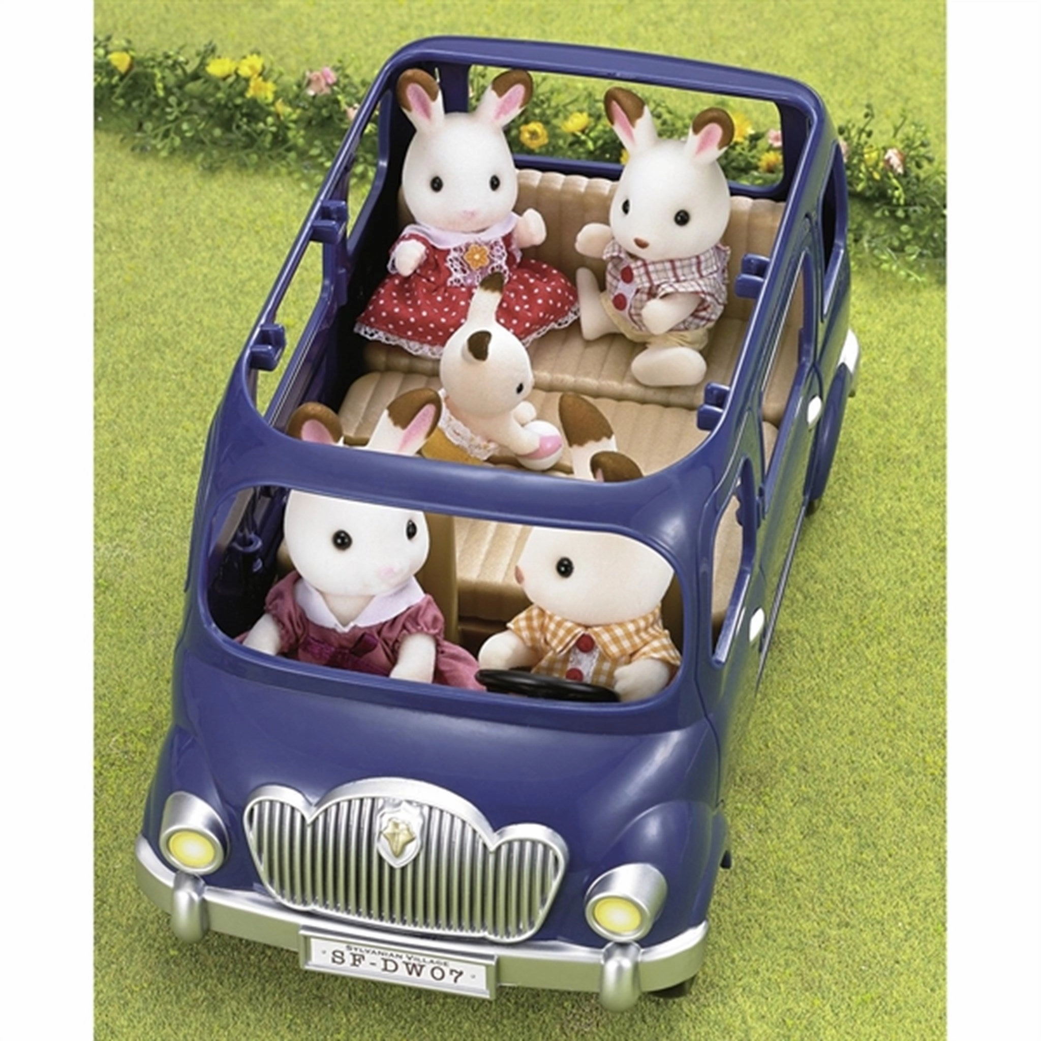Sylvanian Families Family Seven Seater
