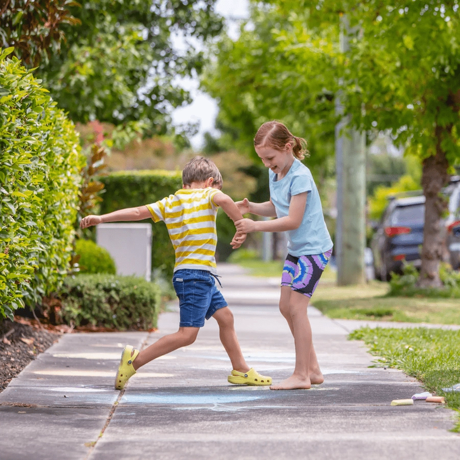 Tiger Tribe Chalk It Up - Games For Outdoors