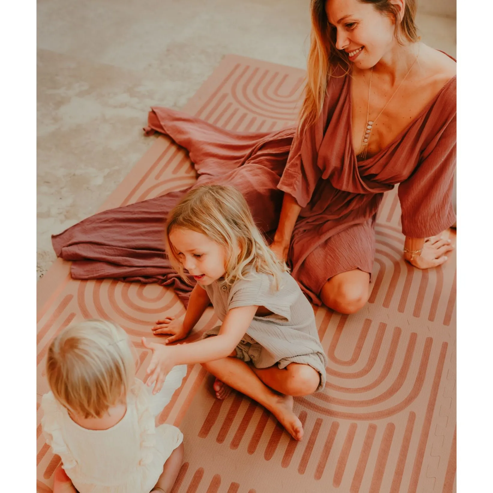 Toddlekind Prettier Playmat  - Linear Camel 120x180cm - 612