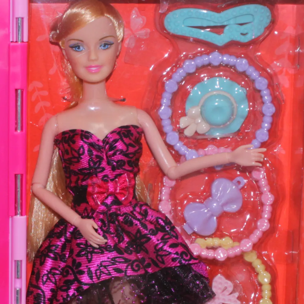 Vogue Closet Dress Up Set