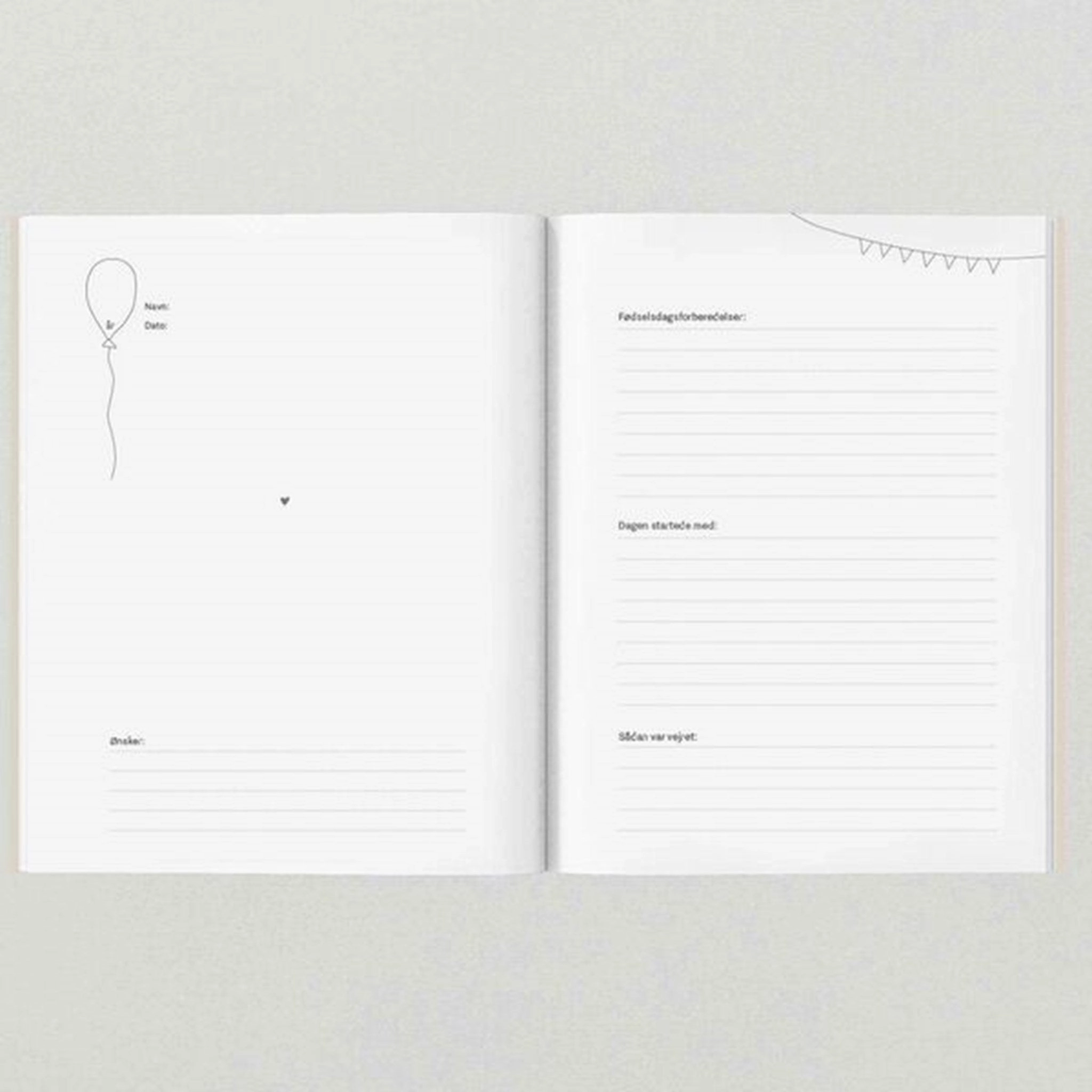 WITHWHITE Fdselsdagsbogen Danish